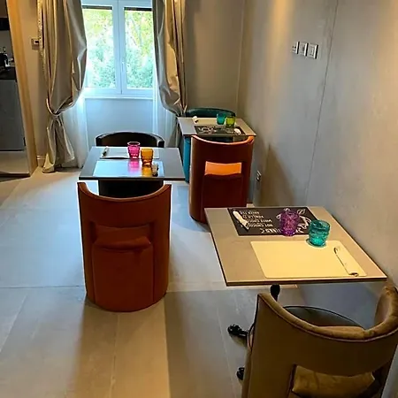 לינה וארוחת בוקר Relais Aquarium רומא
