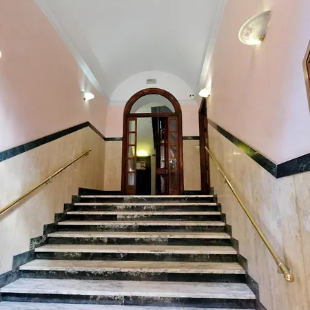 Relais Aquarium Couette-café Rome